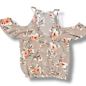 NWOT Willow & Root Off Shoulder Front Button Closure Floral Blouse- Medium